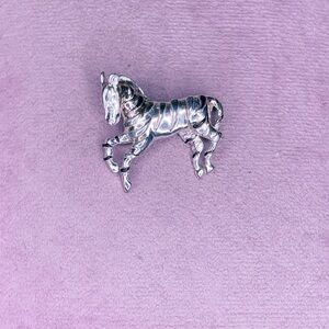 664. Animal Vintage Napier Silvertone Zebra Brooch